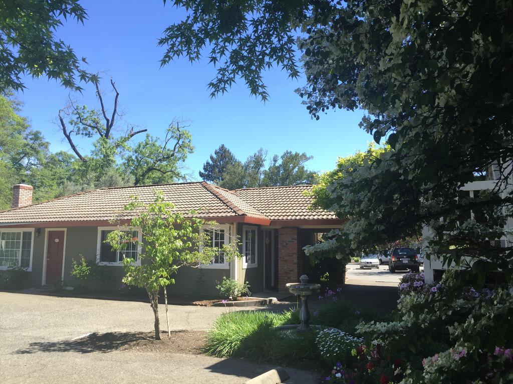 The Jack London Lodge Glen Ellen Exterior photo